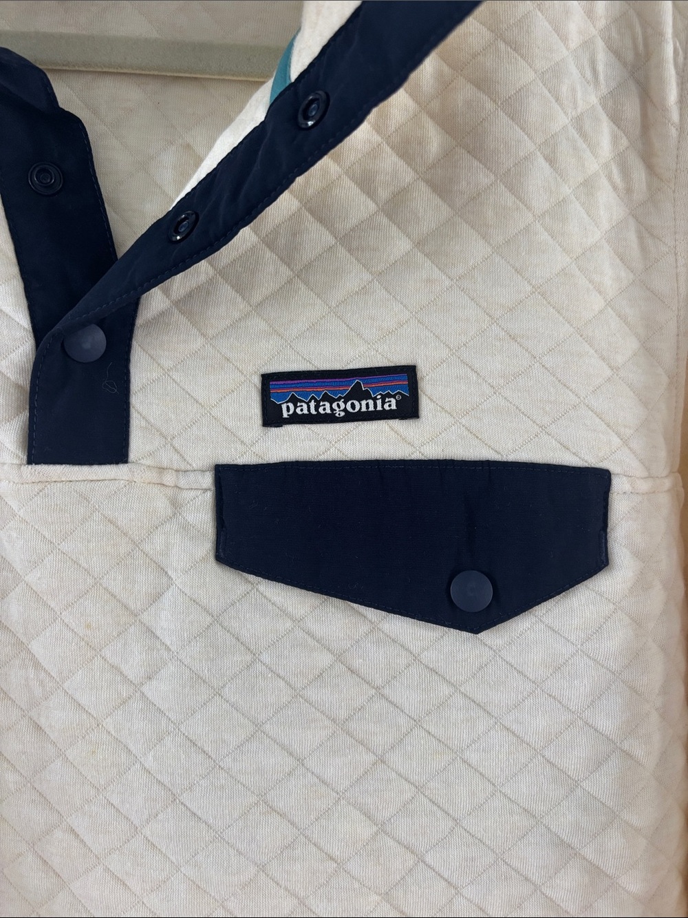 Patagonia Cream Quilted Snap-Up Pullover with Navy Trim - Picture 3 of 4